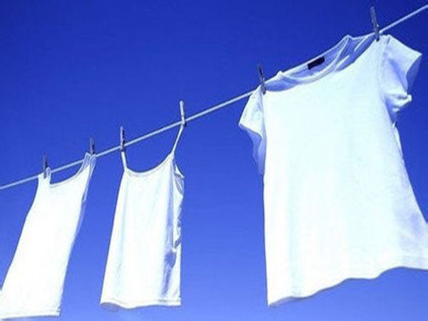 白色衣服里添加熒光增白劑對人體有危害嗎？